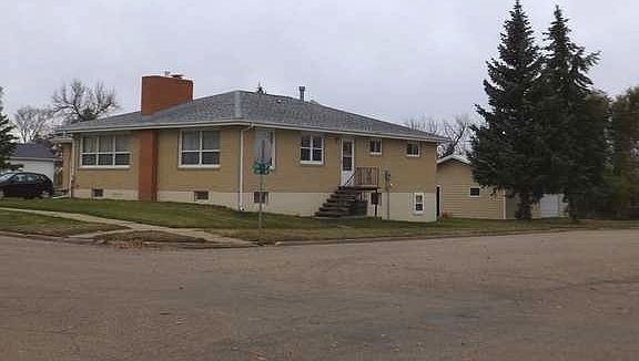 2nd image of 316 5th St N