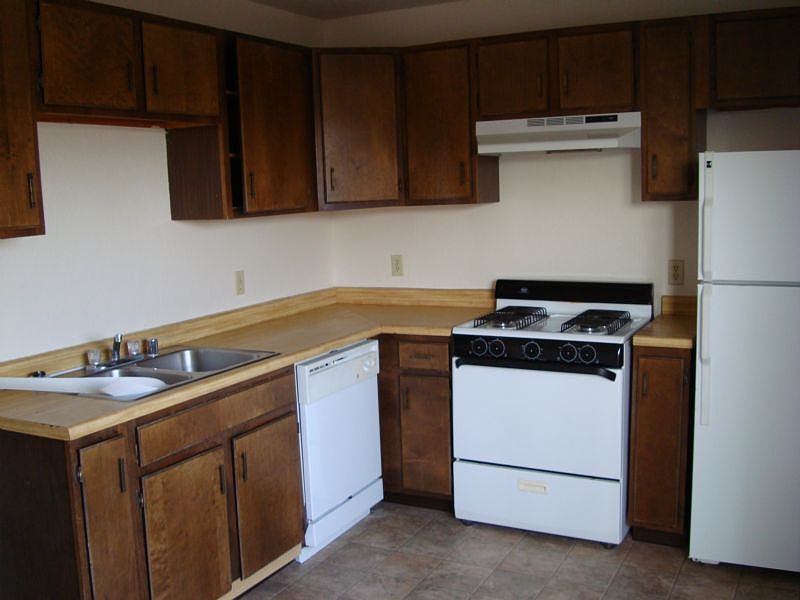 2nd image of 302 Mesilla Dr APT 4