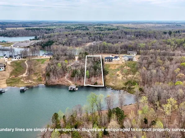 24 Sportsman Cv, Huntingdon, TN 38344