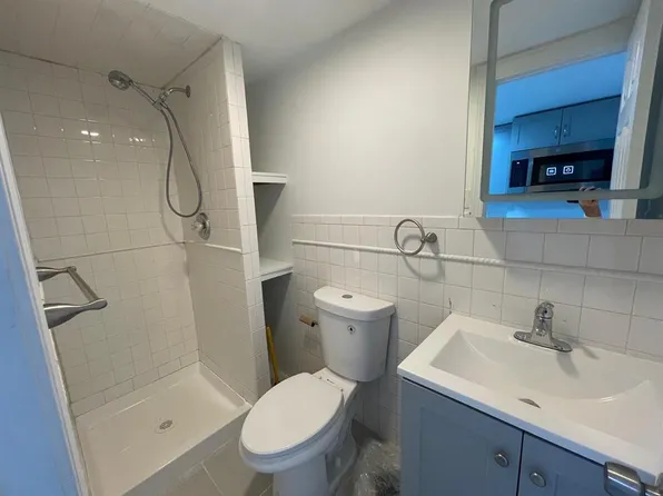 6039 Palisade Avenue image 7 of 7