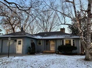 114 14th St NE, Rochester, MN 55906