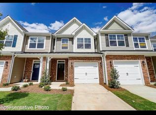 3935 Fadden St, Harrisburg, NC 28075