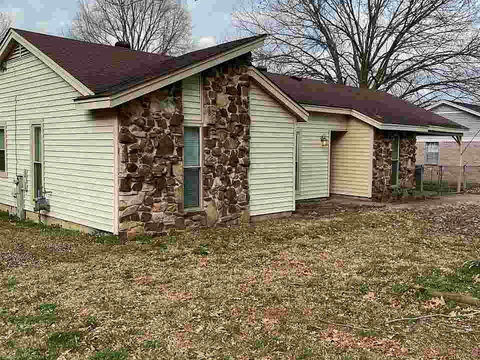 1st image of 4874 Clear Creek Dr