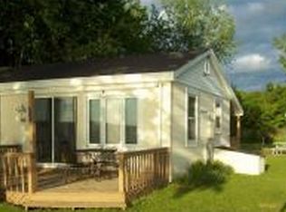 277 Breezy Acres, Luxemburg, WI 54217