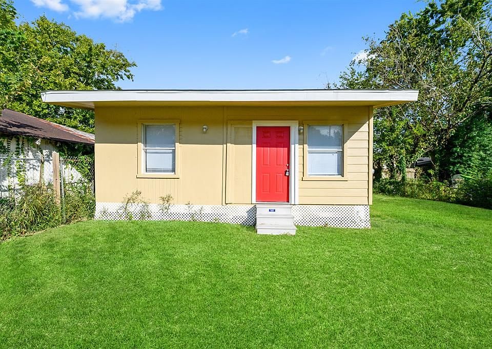 10001 Lucore St B Houston TX 77017 Zillow