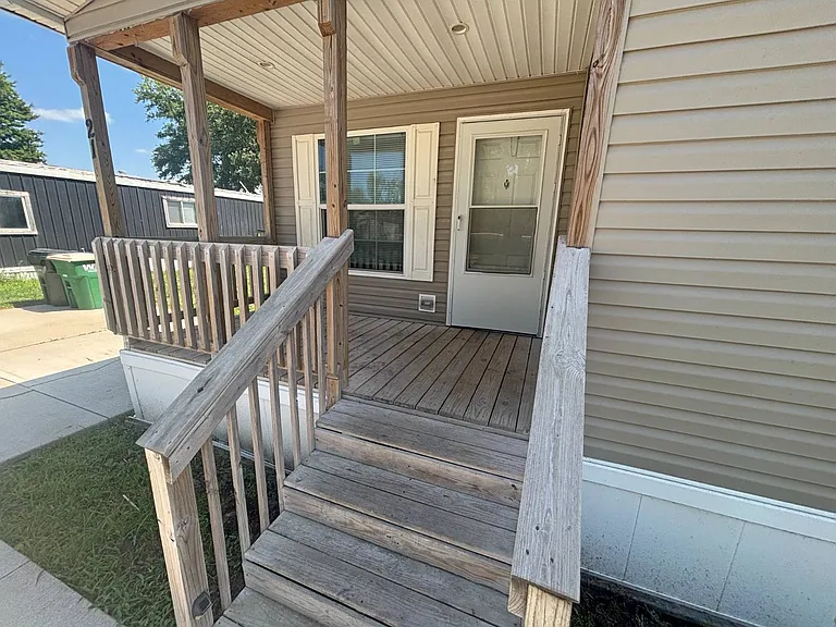 21 Leonard Ave #21L — Photo 14