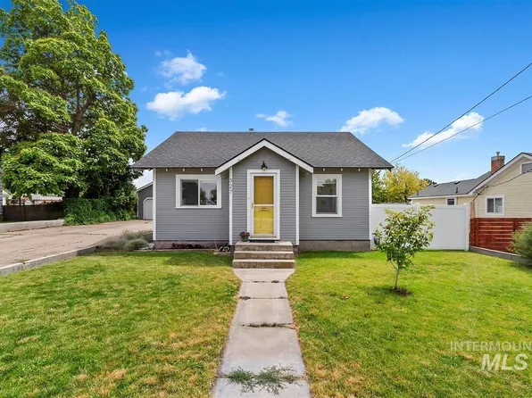 327 Lone Star Rd, Nampa, ID 83651