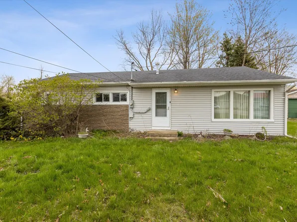 4637 N Garfield Rd, Auburn, MI 48611