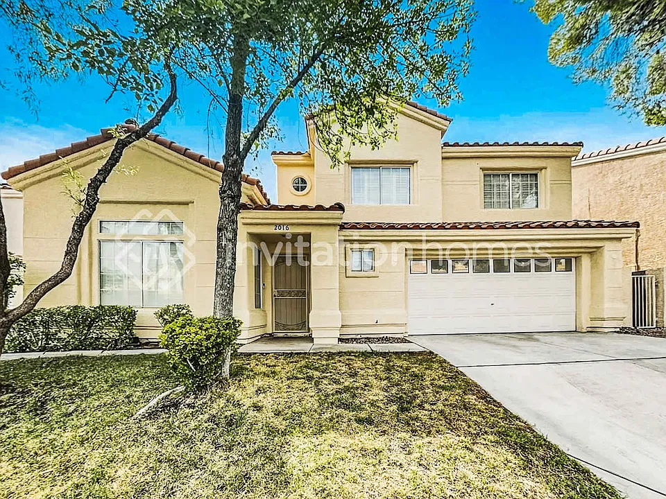 2016 Canyon Breeze Dr