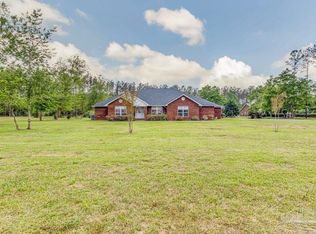 2783 Segrest Rd, Pace, FL 32571