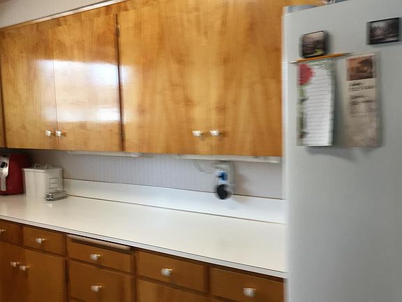 5th image of 1130 Bryant Ave