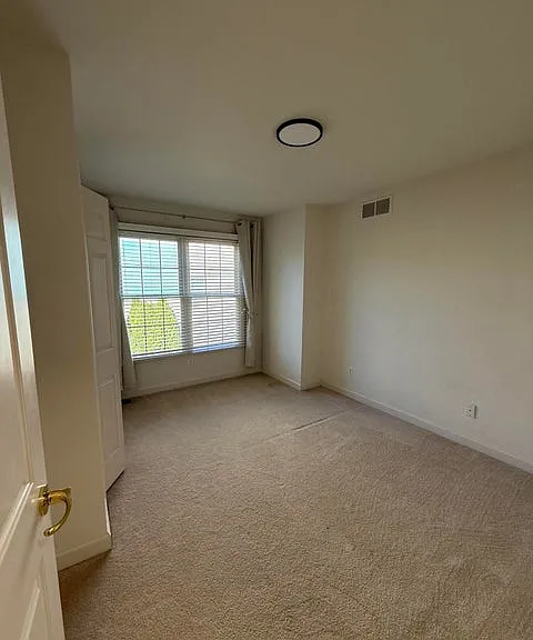 18145 Shoreline Ct — Photo 20