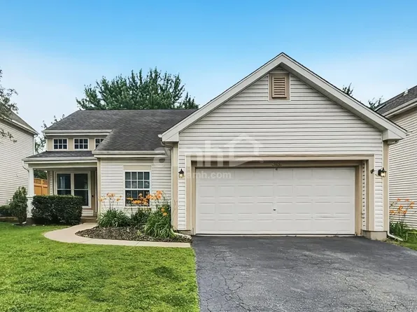 3131 Melbourne Ln, Lake In The Hills, IL 60156