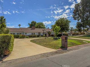 17822 Community St, Northridge, CA 91325