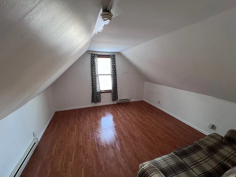 702 W Miller St #2 — Photo 9