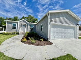 4990 Coopers Hawk Pl, Zephyrhills, FL 33541