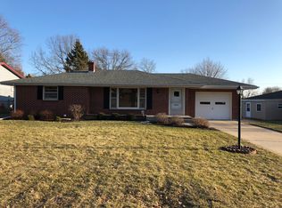 2812 Carmac Rd, Rockford, IL 61101