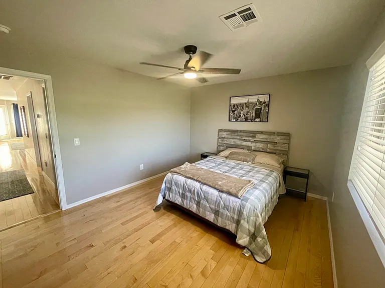 1465 S Sandstone St — Photo 34