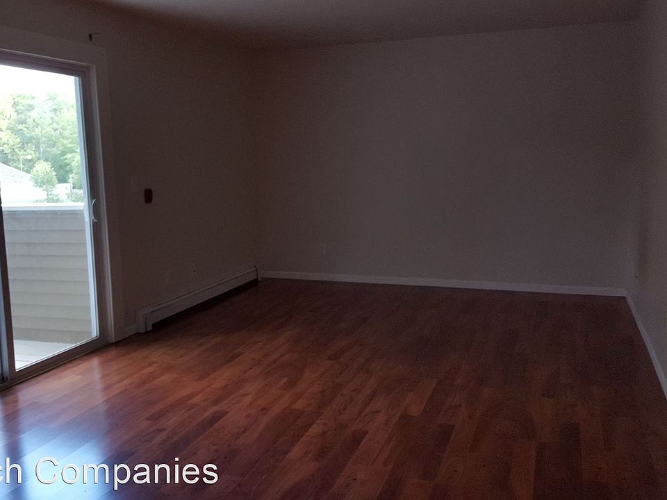 1st image of 1411 21st Ave S APT H