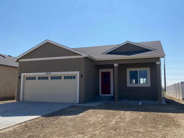 5216 Crested Hl, Pueblo, CO 81008