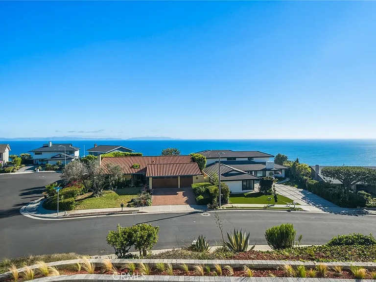 3404 Hightide Dr — Photo 34