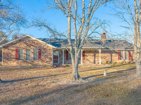 202 Private Road 3722, Gladewater, TX 75647