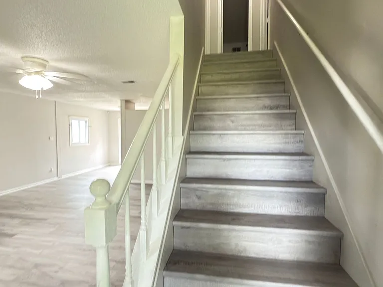 210 Cuddles Ct — Photo 10