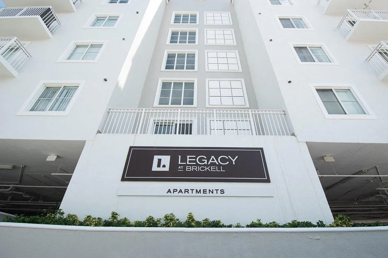 Legacy at Brickell — Photo 1