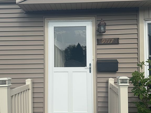 2nd image of 9617 S 52nd Ave