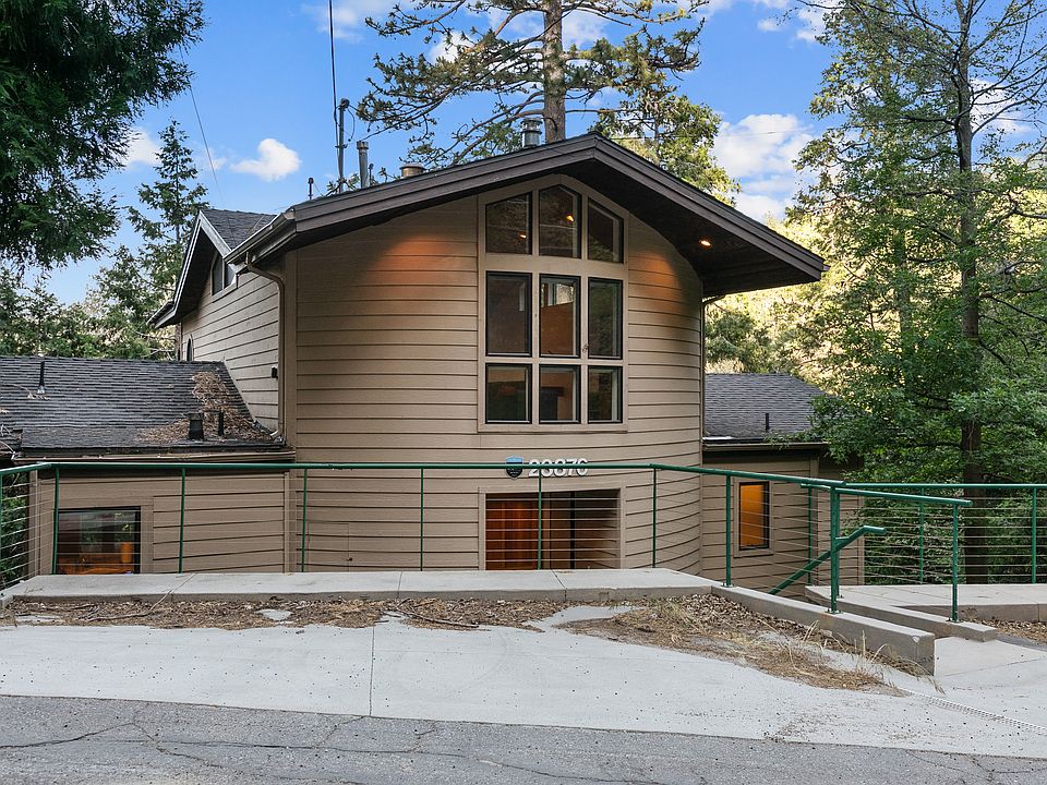 1st image of 23876 Lakeview Dr