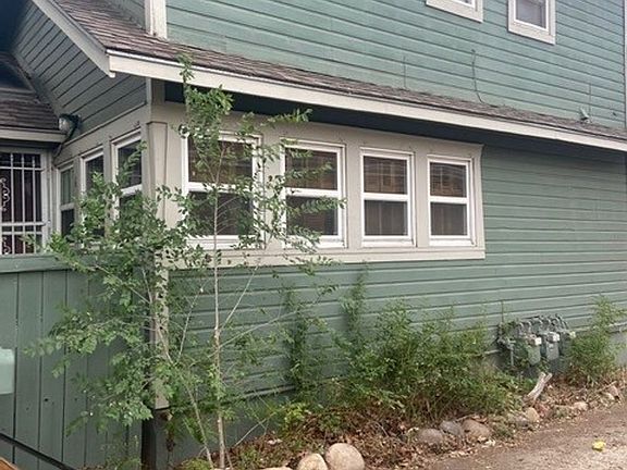 2nd image of 2227 Arapahoe Ave APT A