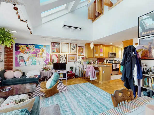 51 Hemenway St APT 6, Boston, MA 02115