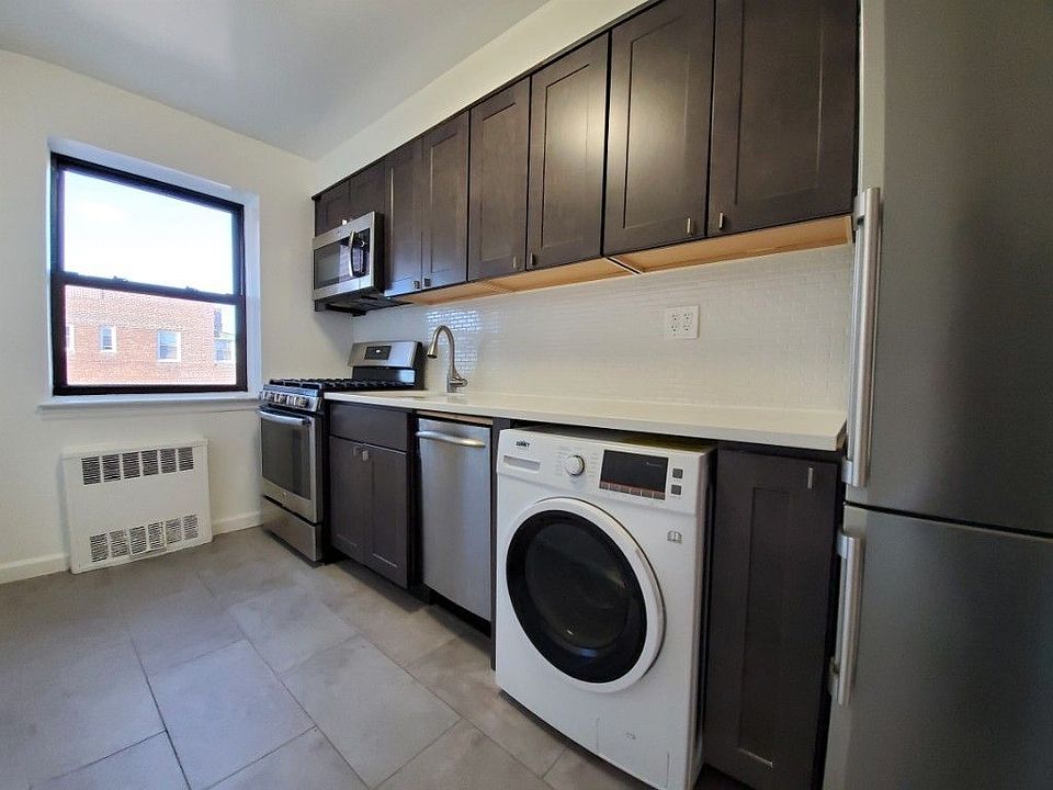 1st image of 9960 64th Ave APT 6S