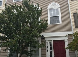 22912 Regent Ter, Sterling, VA 20166