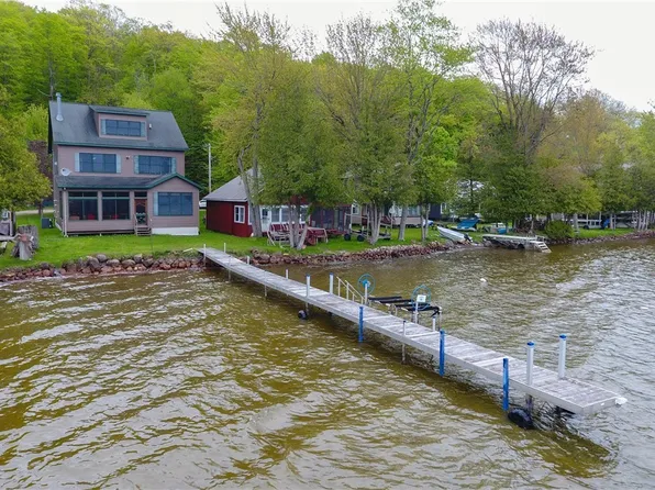 14437 Reader Ln, Harrisville, NY 13648