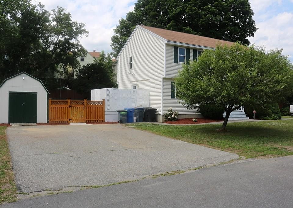 1st image of 27 Margin St #27