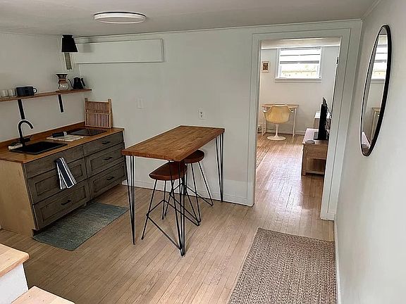 3rd image of 416 W Olive St #B