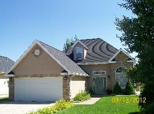 3911 Lone Tree Ln, Montrose, CO 81403