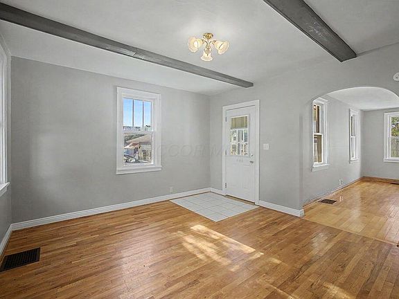 5th image of 5 Columbus Rd