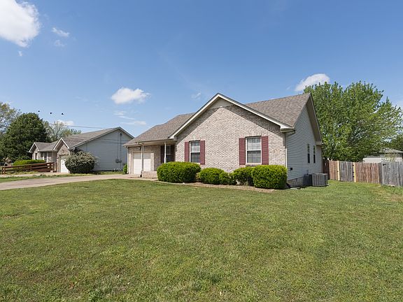 2nd image of 1255 Silver Star Dr