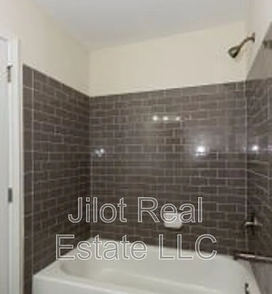2015 Oak Park Ln — Photo 15