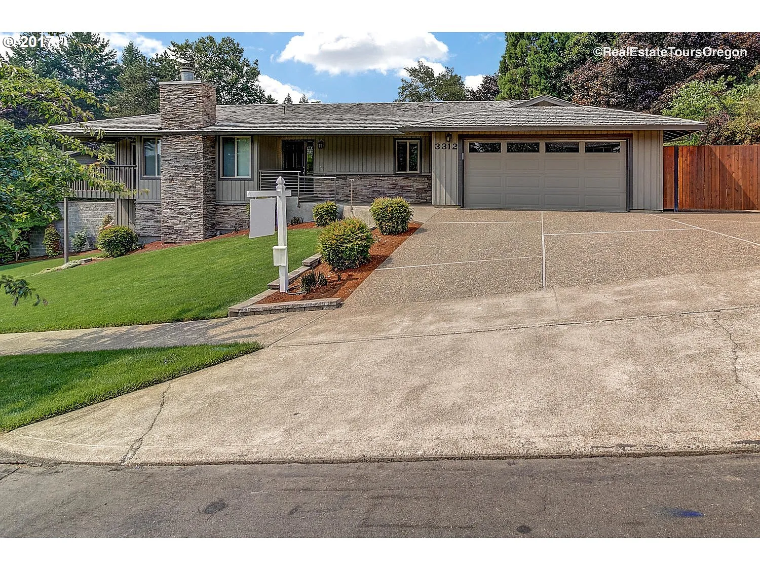 3312 Knighton Way photo 1