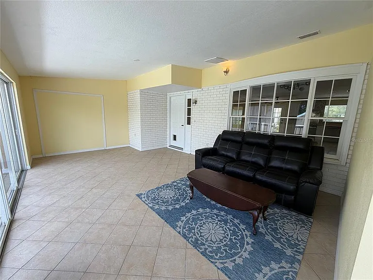 7941 Sycamore Dr — Photo 4