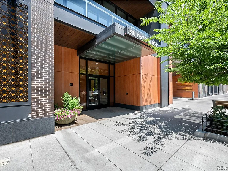 1901 Wazee St #1110 — Photo 35