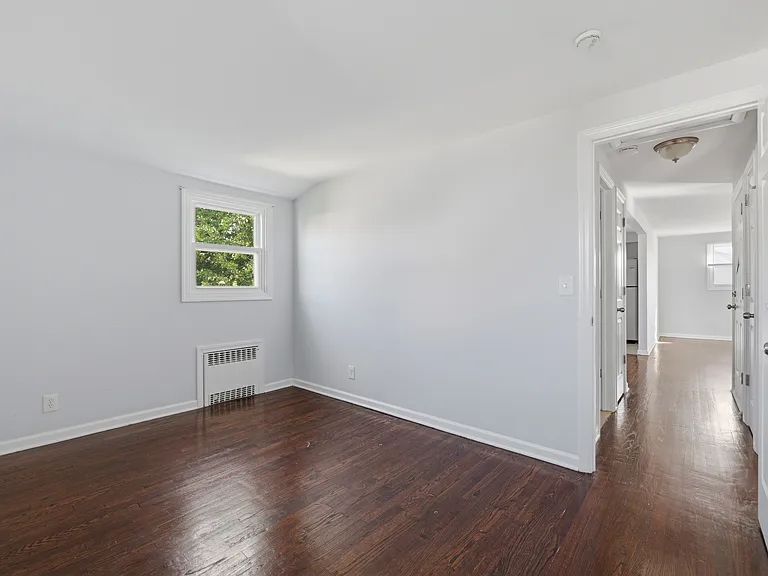 55 Marconi St #2 — Photo 14
