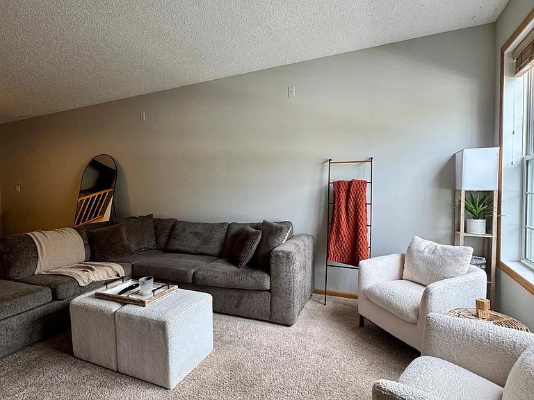 12215 Urbank St NE #G — Photo 6