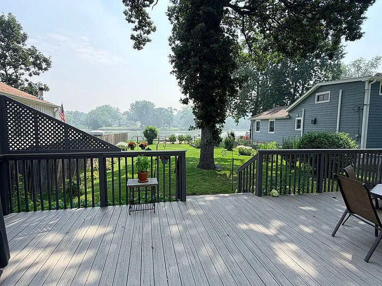 4234 Riverside Dr — Photo 15