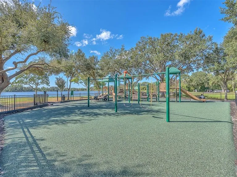 1702 Horseshoe Dr — Photo 41