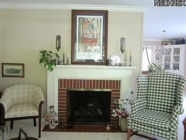 4th image of 707 E Highland Ave
