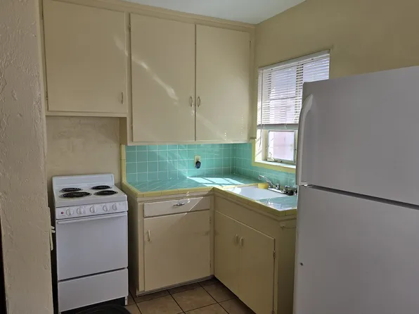 2808 Beach Blvd S, Saint Petersburg, FL